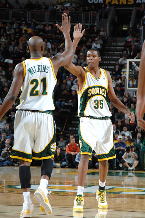 率坚持以稳 率坚持以稳